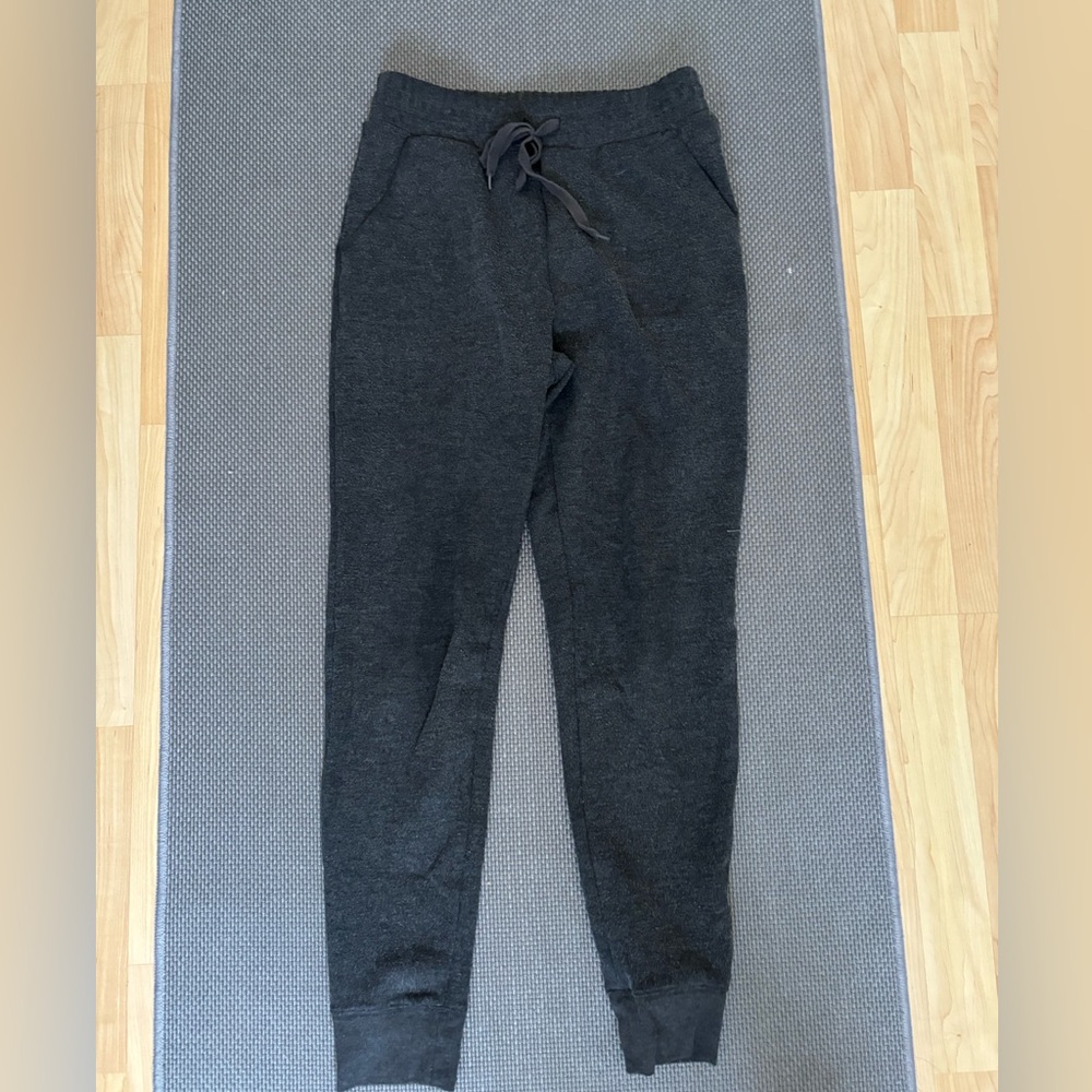 Uniqlo dark grey jogger sweats